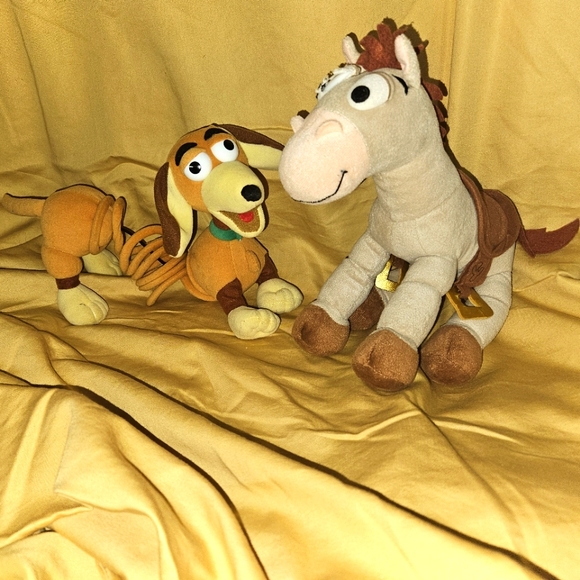 Disney Pixar Toy Story Sleenky & Bullseye Plush - Picture 1 of 11